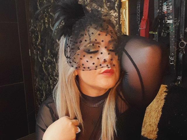VictoriiaGray - Live porno og sexkamera - 23135809