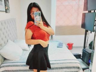 EmilyKingsley - Live porn &amp; sex cam - 23137913