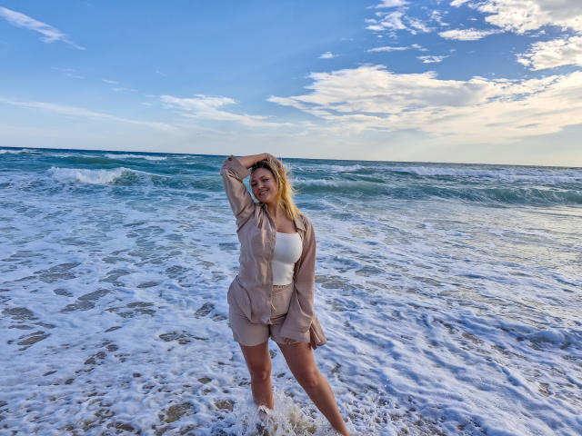 SallyVerda - Live porn &amp; sex cam - 23140665