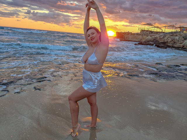 SallyVerda - Live porn &amp; sex cam - 23140901