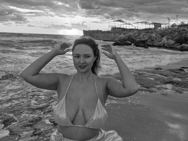 SallyVerda - Live porn &amp; sex cam - 23141037