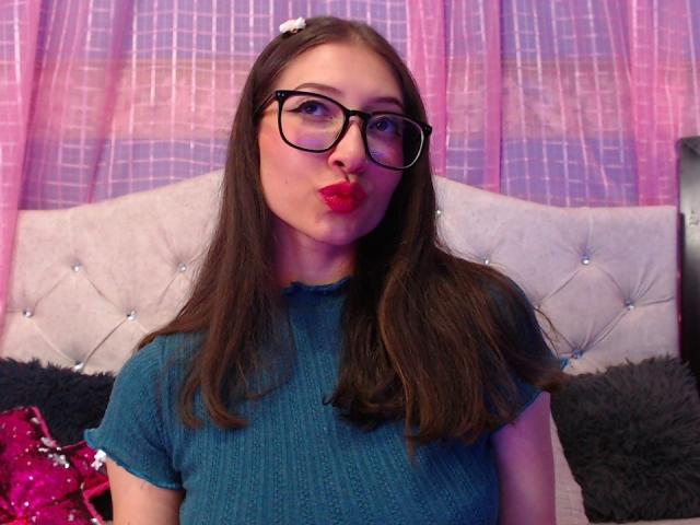 ElizabethMorrison - Live porn &amp; sex cam - 23141057