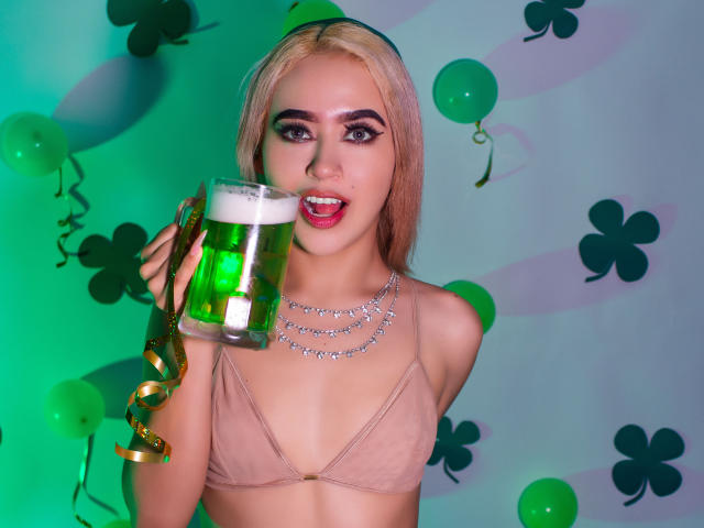 AlysaValente - Porno na żywo i seks kamera - 23145185