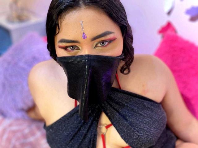 AishaGhulam - Live porn &amp; sex cam - 23145209