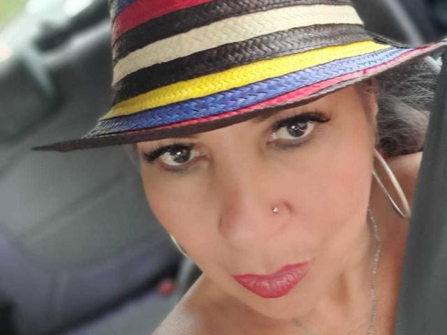 KatalellaBalbasabet - Live porn &amp; sex cam - 23147949