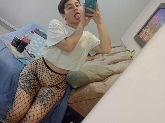 MissTat - Live porn &amp; sex cam - 23148293