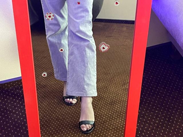 Valissia - Live porn &amp; sex cam - 23150957