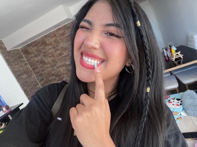 Elizaa - Camera khiêu dâm &amp; quyến rũ trực tiếp - 23151485