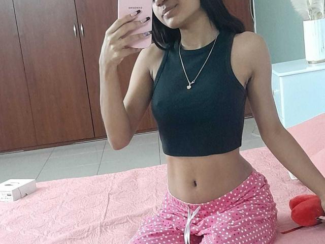 KarenBrunet - Sexe cam en vivo - 23151701