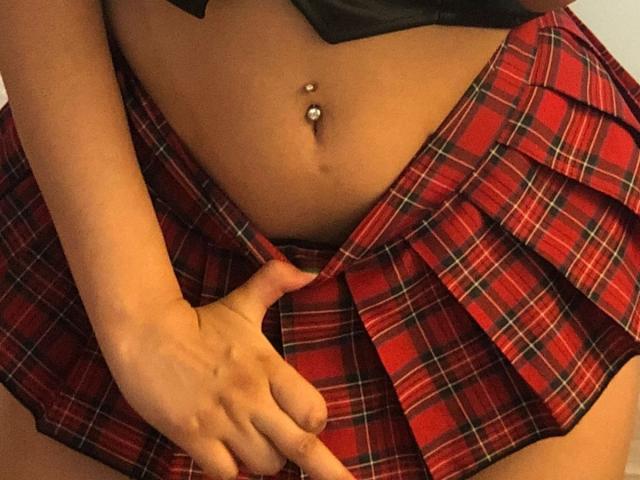 NickiClark - Live porn &amp; sex cam - 23151789