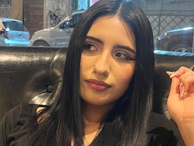 NickiClark - Live porn &amp; sex cam - 23151813