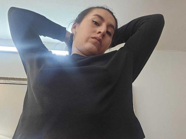AliceDussan - Live porn &amp; sex cam - 23152089