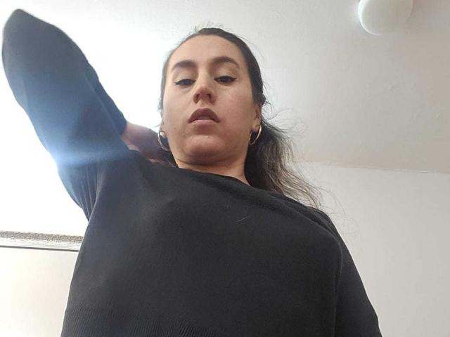 AliceDussan - Live porn &amp; sex cam - 23152097