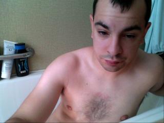 NickLover - Webcam sex avec un Gay brun foncé sur le service Xlovecam 