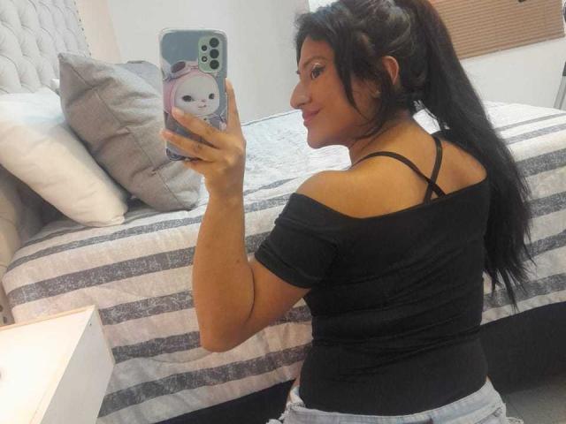 EmilyKingsley - Sexe cam en vivo - 23152749