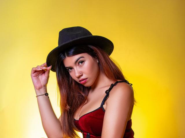 SofiaFerri - Live porn &amp; sex cam - 23153213