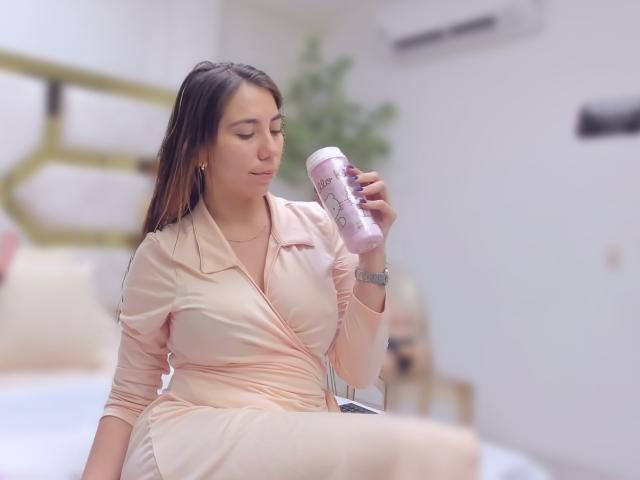 PamelaRaven - Live porn &amp; sex cam - 23153945