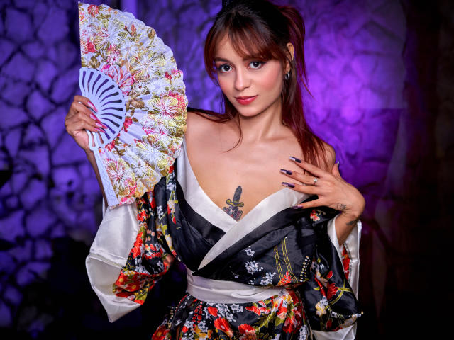 LucyMillers - Live porn &amp; sex cam - 23157237