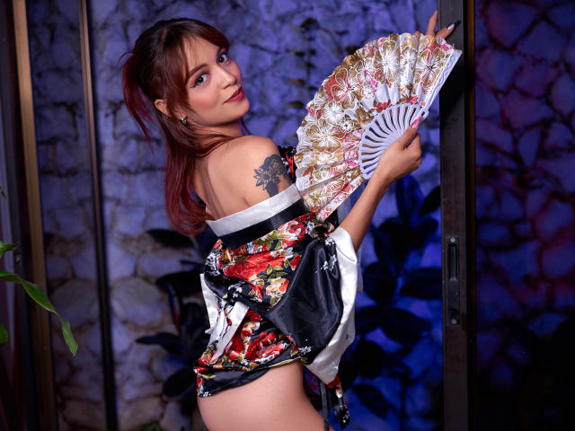 LucyMillers - Live porn &amp; sex cam - 23157257