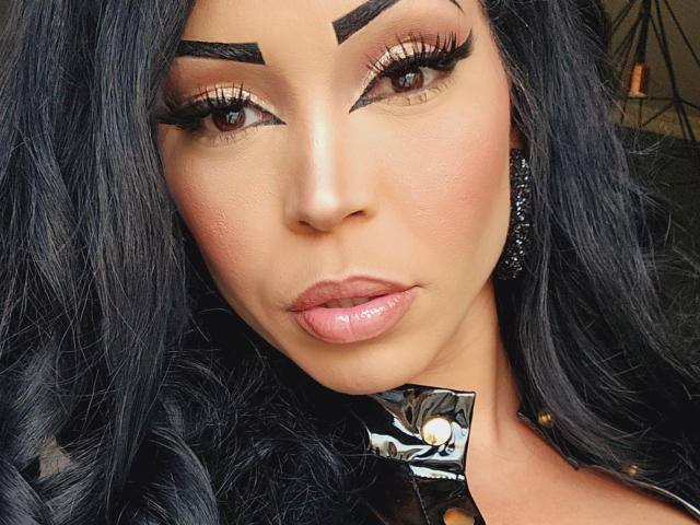 SquirtLatinQueen - Camera khiêu dâm &amp; quyến rũ trực tiếp - 23159401