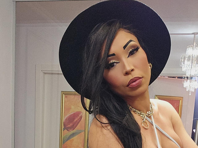 SquirtLatinQueen - Camera khiêu dâm &amp; quyến rũ trực tiếp - 23159433