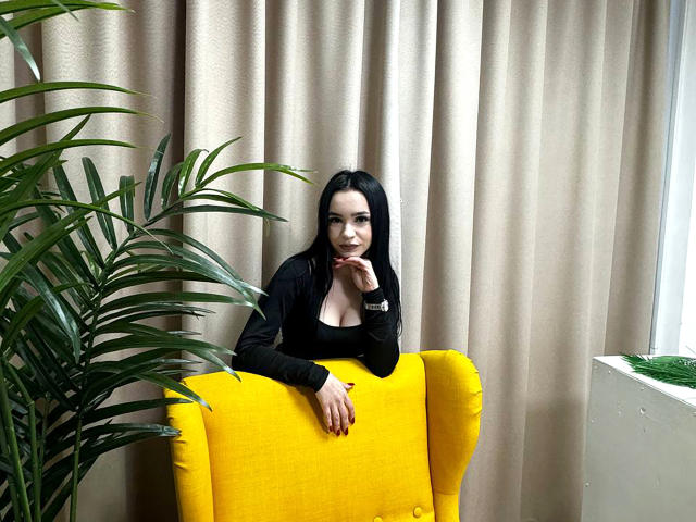 AdelinaMoor - Live porn &amp; sex cam - 23162569