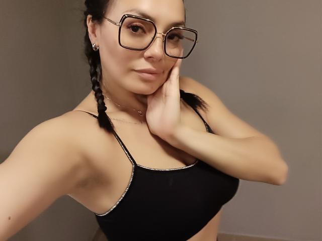 GalaMalkova - Live porn &amp; sex cam - 23164401