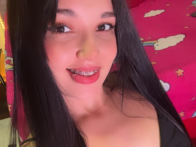 SarahGood - Live Sex Cam - 23165057