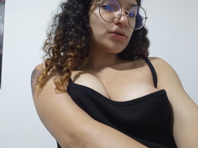 WendyBeckettX - Élő pornó és szexkamera - 23166521