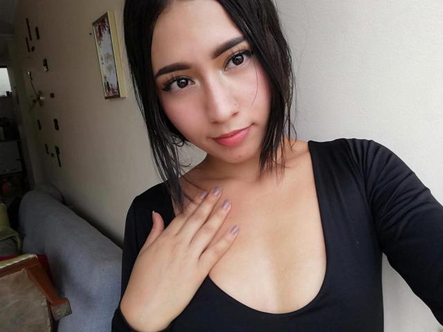 AngellMoon - Live sex cam - 23167865