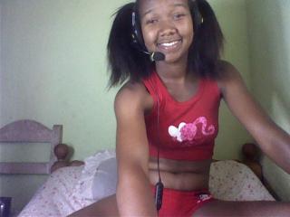 PenelopeZ - Live porn &amp; sex cam - 23170337