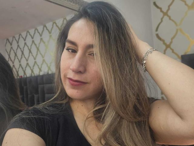 AliceDussan - Live porn &amp; sex cam - 23172753