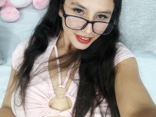 MadissonFontaine - Live porn &amp; sex cam - 23173077