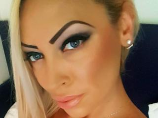 EvaMoody - Live porn &amp; sex cam - 23173169