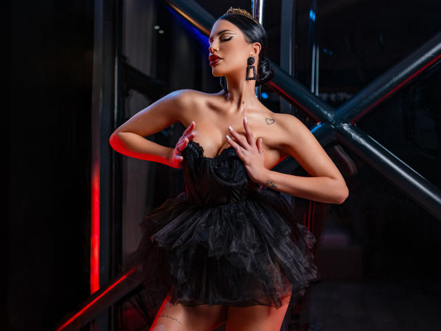 RaisaKali - Live sex cam - 23177653