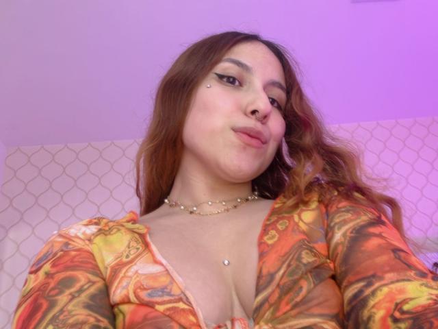 AmberlStha - פורנו בשידור חי ומצלמת סקס - 23180849