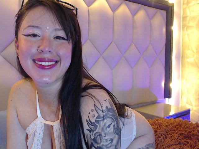 AmyHarriis - Porno na żywo i seks kamera - 23180857