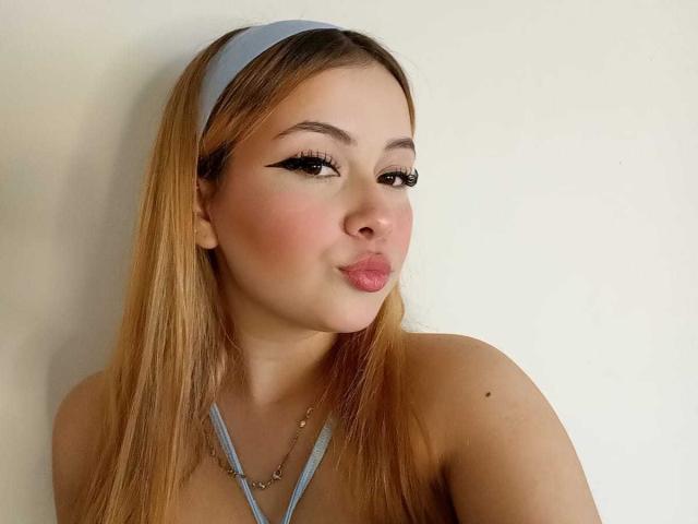 ScarletRhyss - сексуальная веб-камера в реальном времени - 23184665