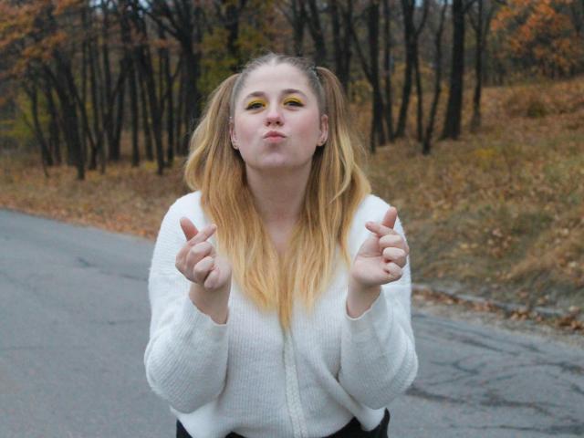 JessikaDaniels - Live porn &amp; sex cam - 23185165