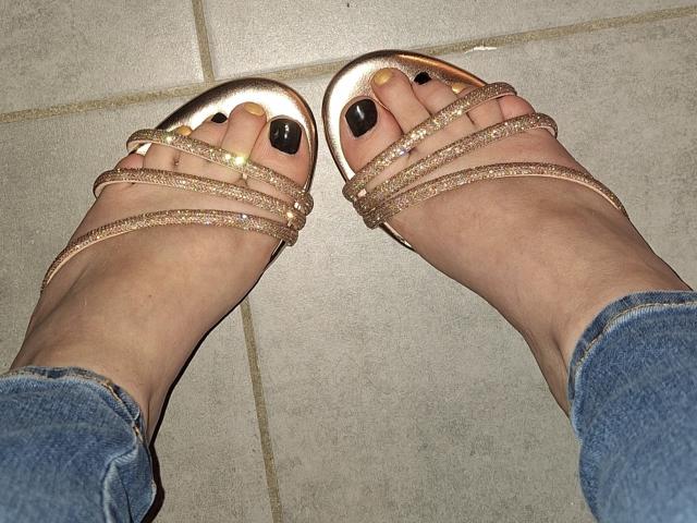 CoralieLaCoquine - Live porn &amp; sex cam - 23186753