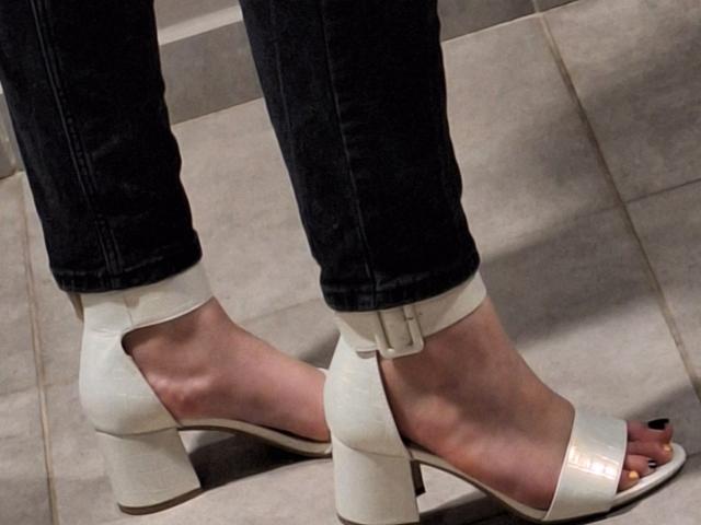 CoralieLaCoquine - сексуальная веб-камера в реальном времени - 23186917