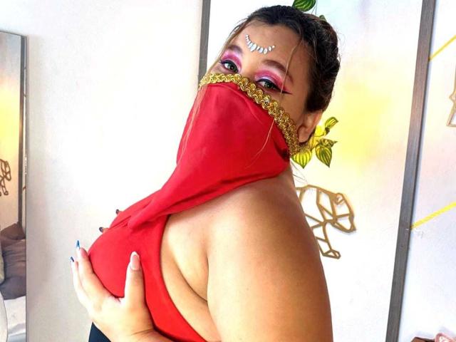 SalmaAzaman - Live porn &amp; sex cam - 23188473
