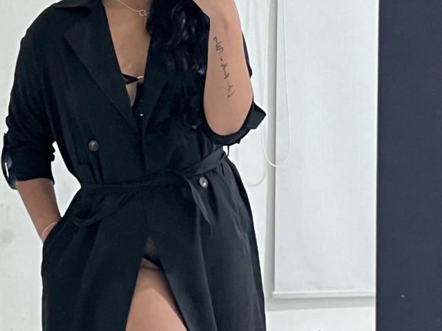 ShiaraRussi - Sexe cam en vivo - 23189561