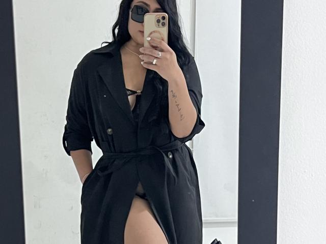 ShiaraRussi - Live porn &amp; sex cam - 23189597
