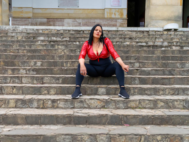 LizaRussell - Live porn &amp; sex cam - 23190085