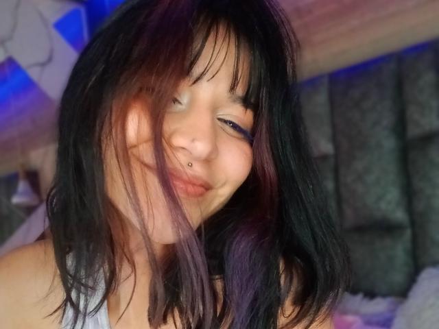 LindaWatsong - Live Sex Cam - 23191265