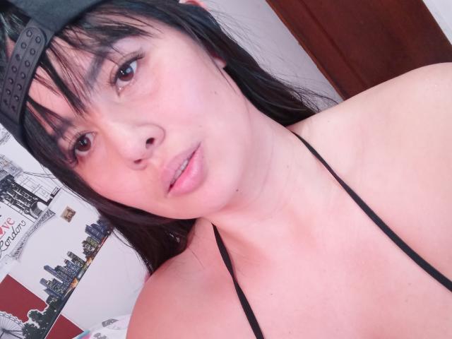 VenuzLove - Live porn &amp; sex cam - 23192217