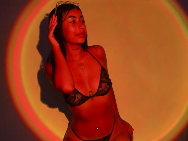 MaddyParker - Élő pornó és szexkamera - 23194745