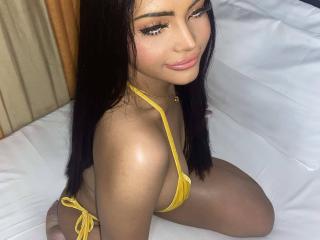 SexyAdrianaQueenTS - Live sexe cam - 23195321