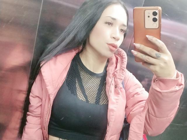 EvaMueller - Live sexe cam - 23200121